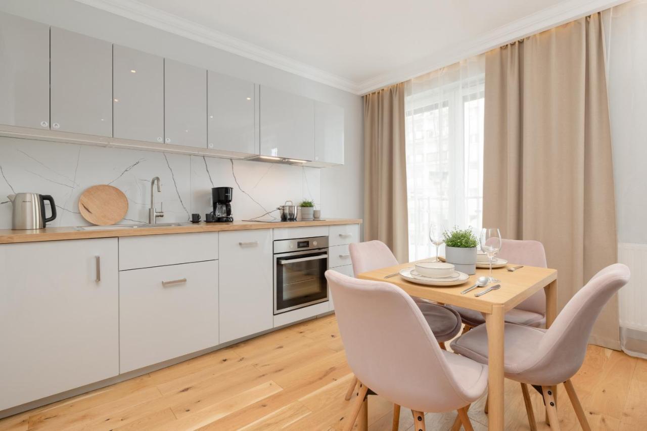 Z Tarasem W Centrum Swinoujscia By Renters Świnoujście